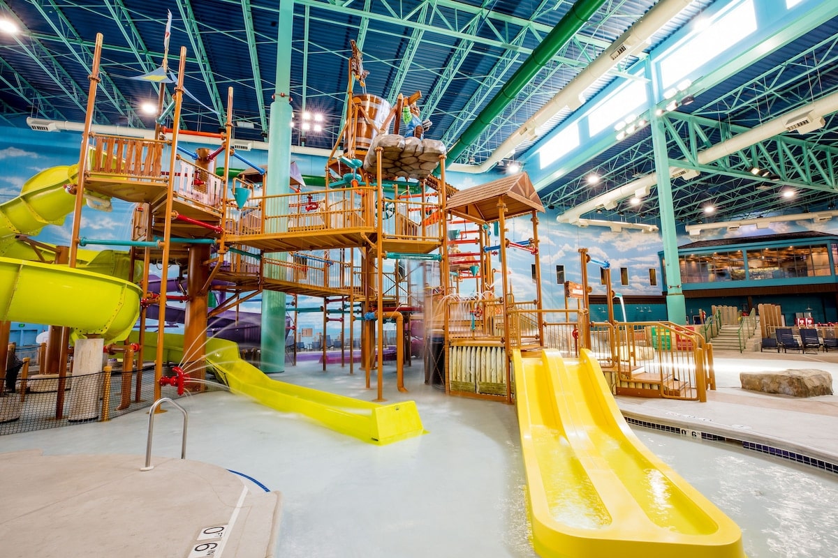 5 Best Indoor Water Parks Near Milwaukee for a Winter Family Getaway ...