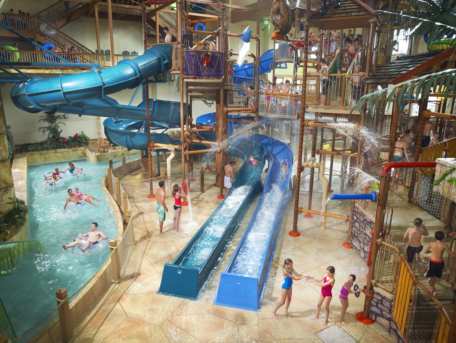 5 Best Wisconsin Dells Hotels With Indoor Water Parks (2024 ...