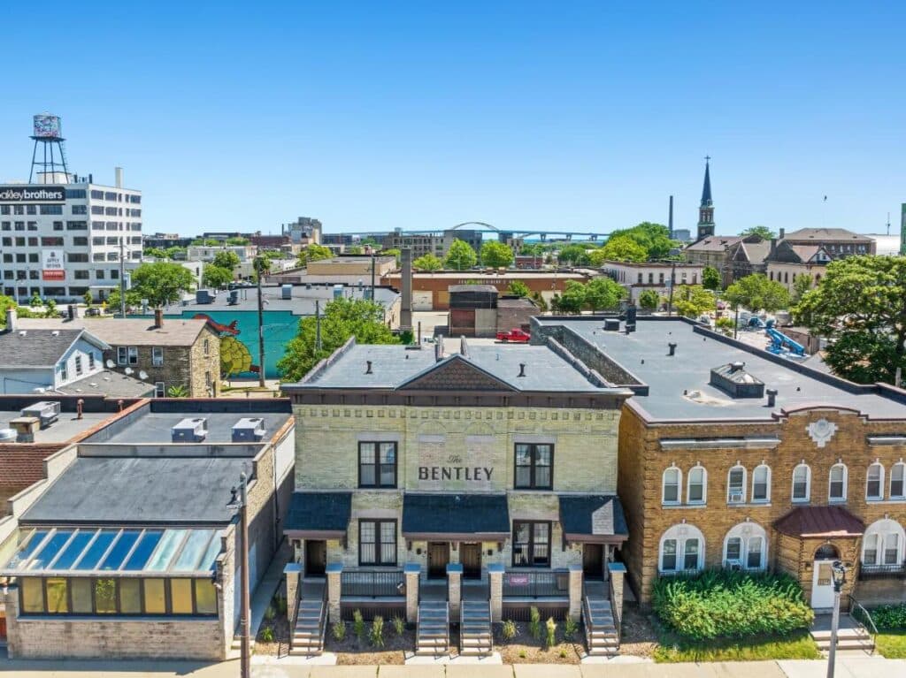 The bentley condotel in walkers point milwaukee