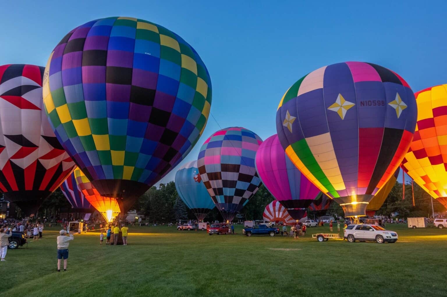 5 Hot Air Balloon Festivals Happening In Wisconsin (2024) Milwaukee