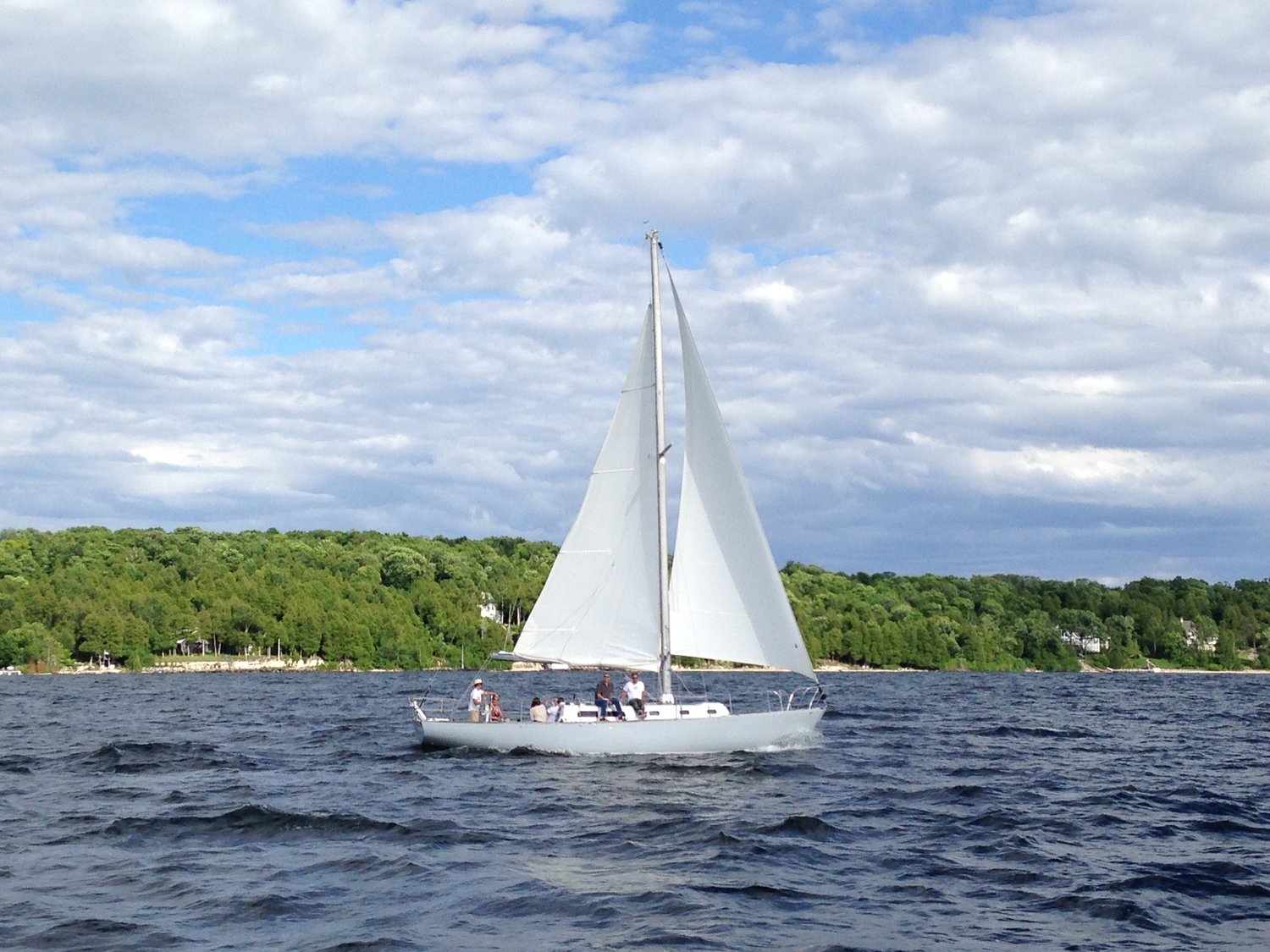 sailboat rides in milwaukee