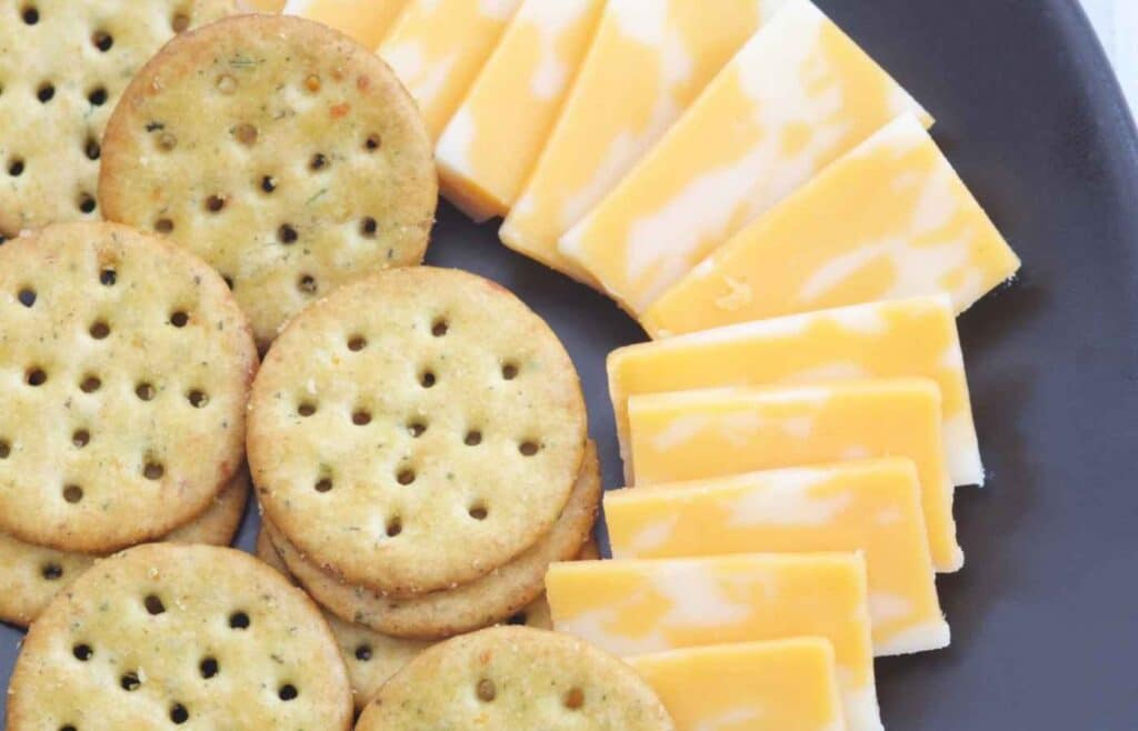 Cheese and crackers