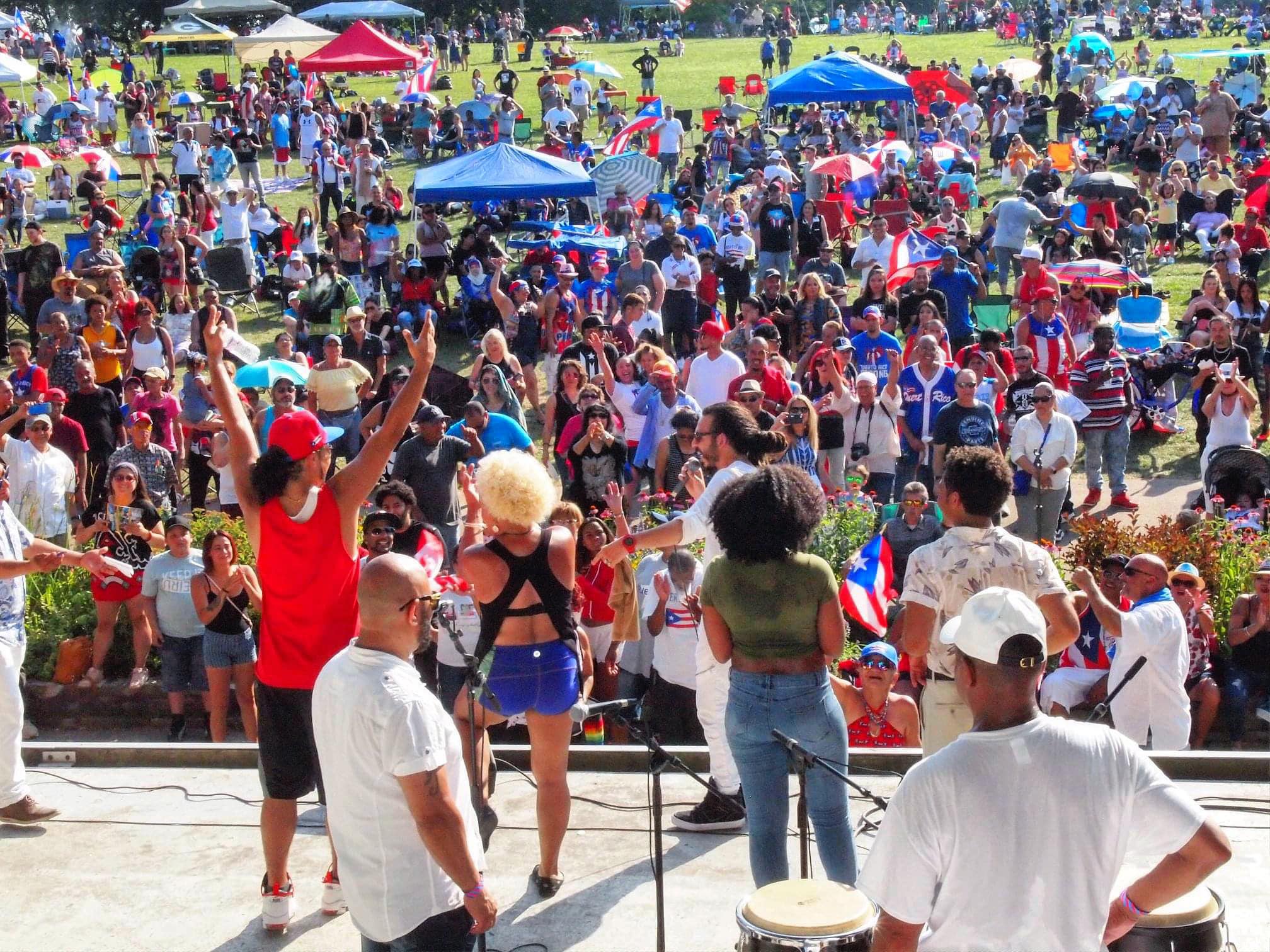 Puerto Rican Family Festival Veterans Park Milwaukee Wisconsin