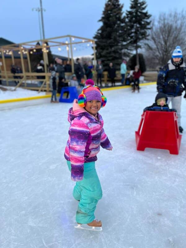 10 Best Places To Ice Skate Around Milwaukee (2025) Milwaukee With Kids